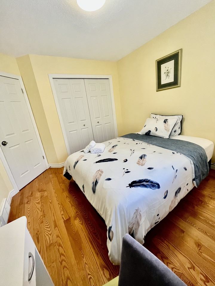 Inverness Ave & Laurel St - Photo 6 of 20