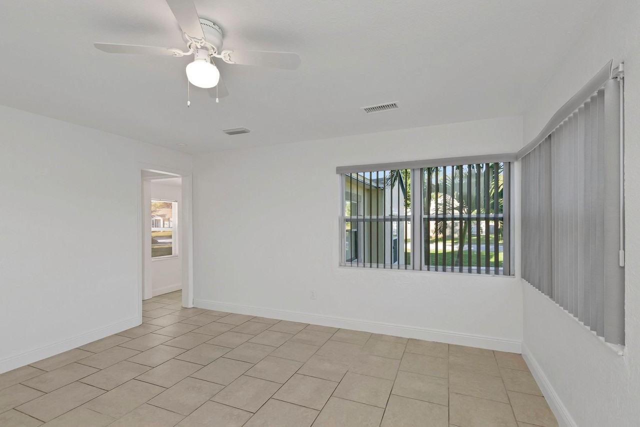 5148 1st Ave S - Photo 5 of 50