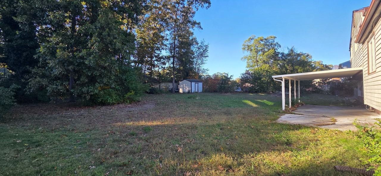 13 Cornell Road - Photo 4 of 42