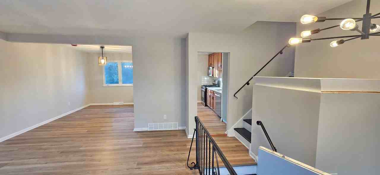 13 Cornell Road - Photo 7 of 42