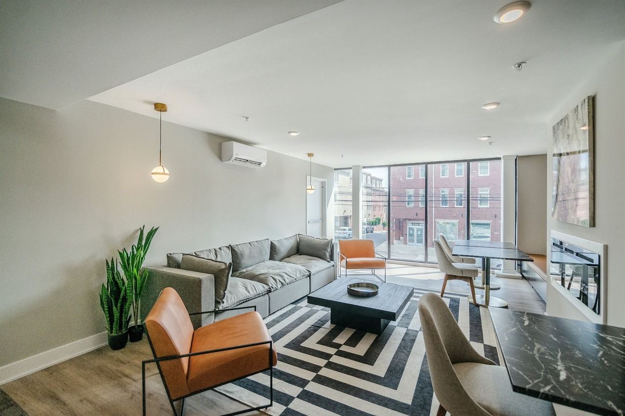 The Azalea - Photo 7 of 50