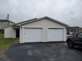 featured image of Lauderdale Dr