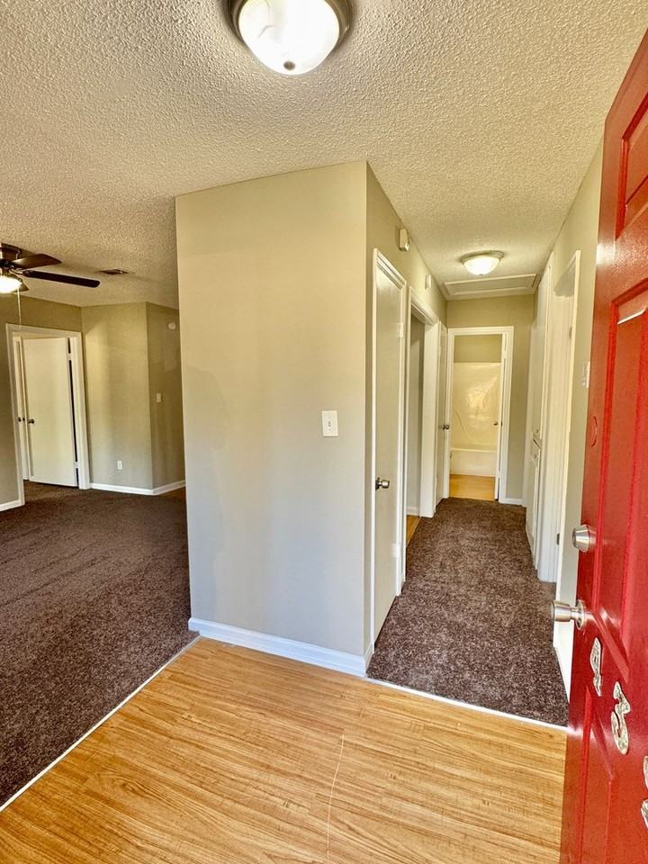 4321 Wimbledon Rd - Photo 5 of 27