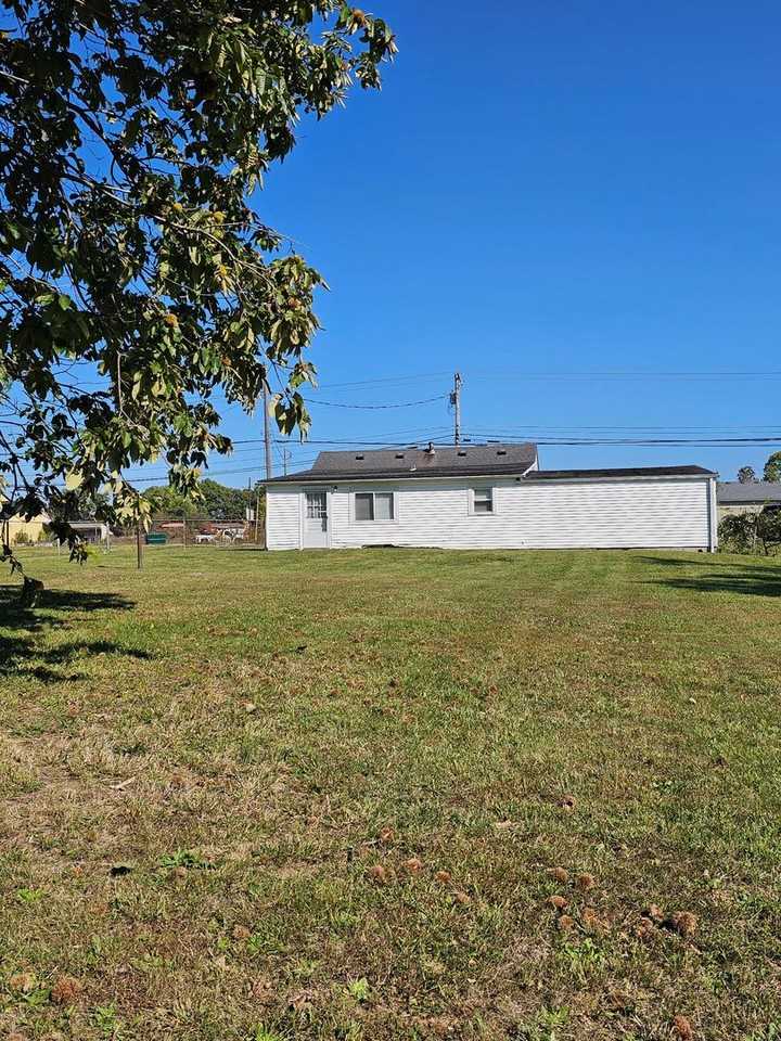 4165 S Wilson Rd - Photo 2 of 21