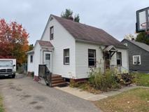 1019 3rd Ave Ne - Photo 1 of 1