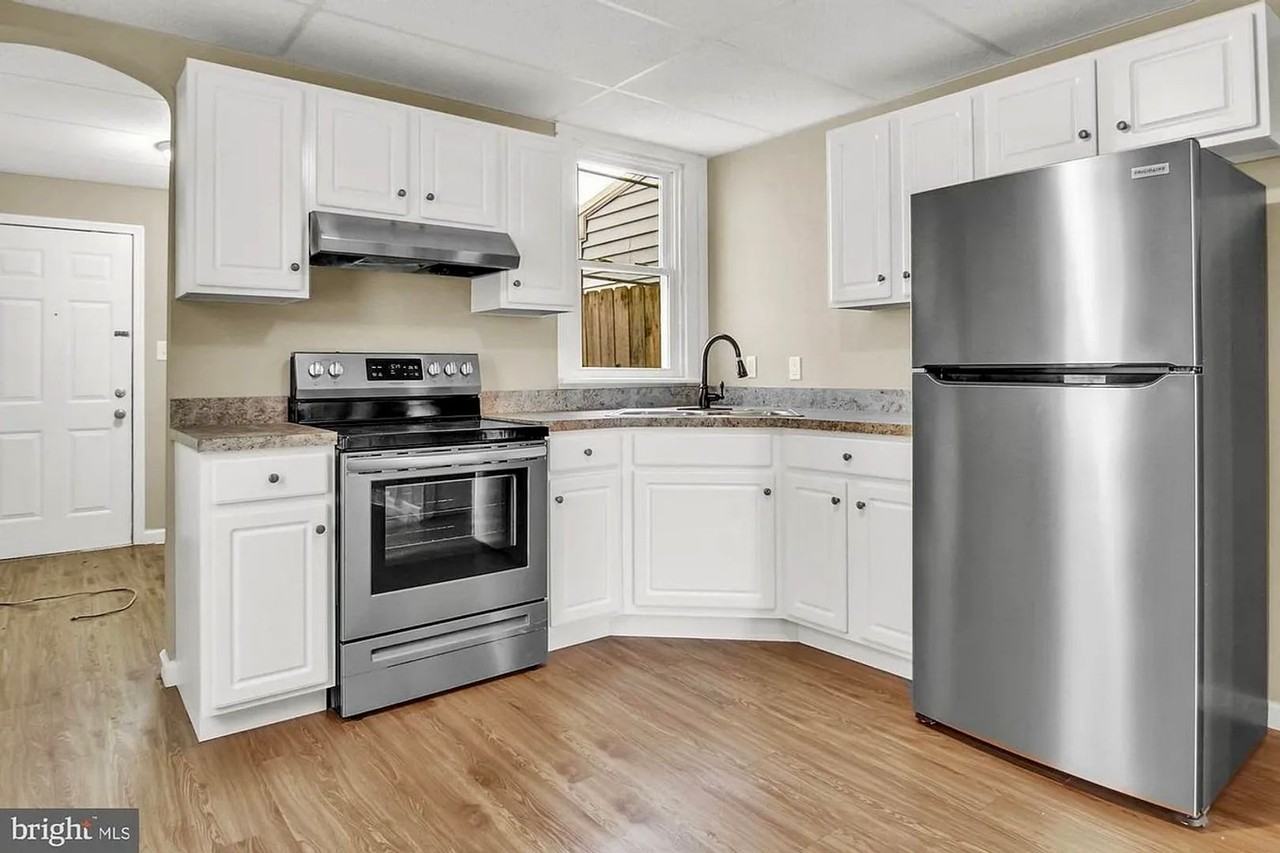 2324 Luce St - Photo 7 of 32