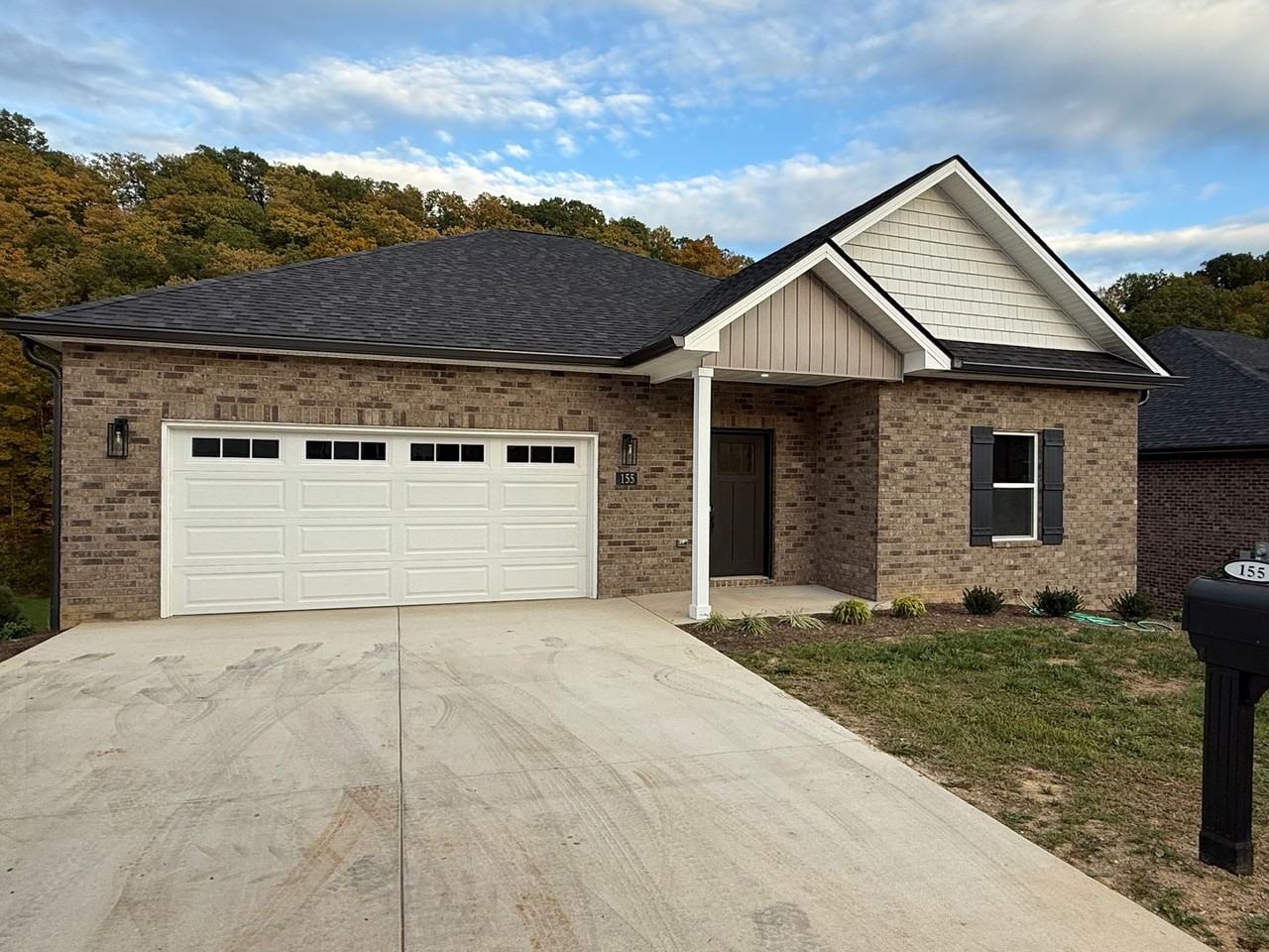 155 Quiet Stroll Ln - Photo 2 of 34