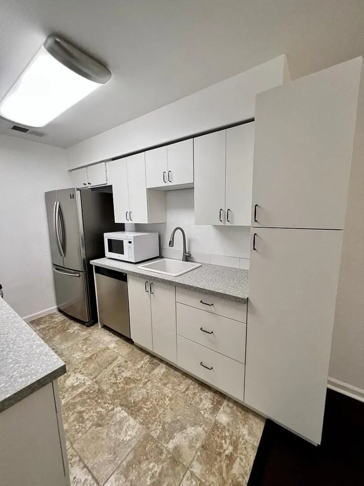 2905 Burning Oak Drive #A - Photo 7 of 27