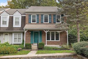 featured image of 839 Stockbridge Drive