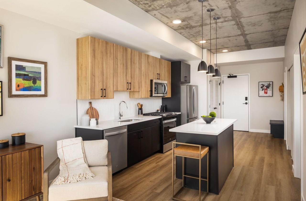 Noble Old Hampden - Photo 2 of 44