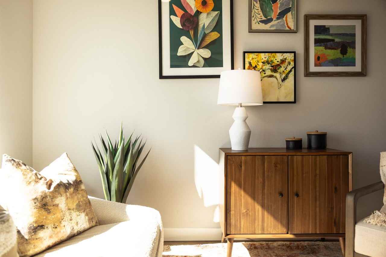 Noble Old Hampden - Photo 4 of 44