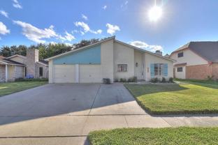 913 Saint Timothy St - Photo 1 of 1