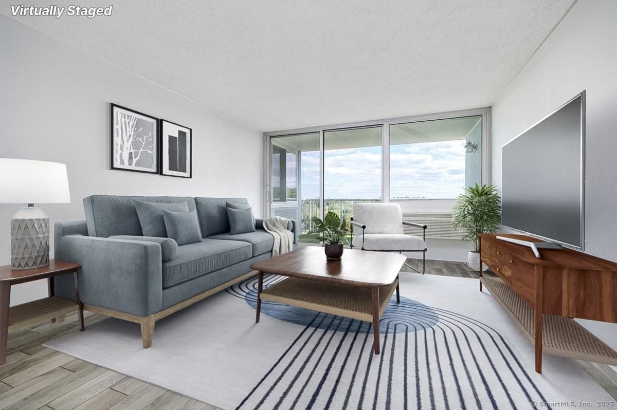 1 Strawberry Hill Ave #9G - Photo 2 of 20