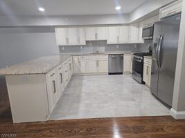 featured image of 664 Market St #2