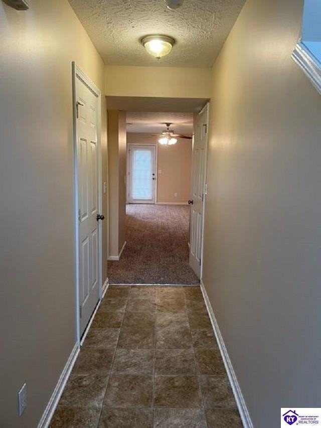 122 Darby Woods Ct - Photo 2 of 8