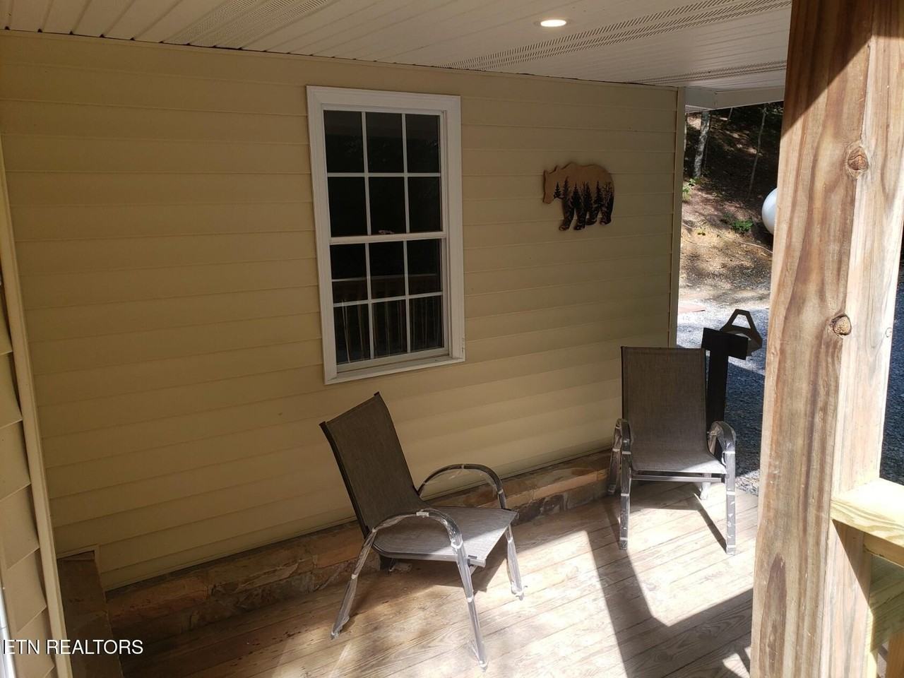 1110 South Spring Hollow Road - Photo 6 of 45