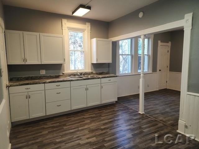 139 Union St - Photo 2 of 6