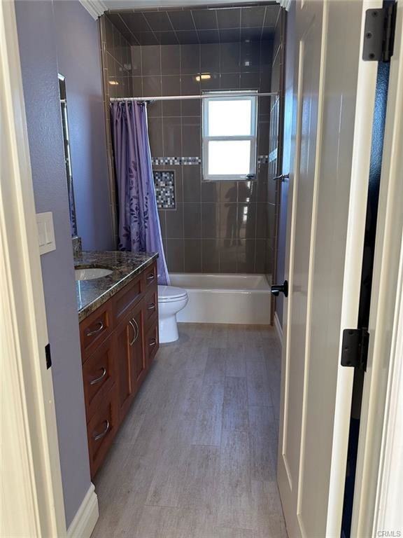 1977 Port Cardiff Pl - Photo 3 of 5