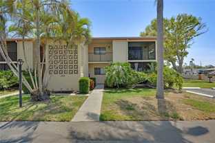 2415 Bayshore Gardens Pkwy #8 - Photo 1 of 1