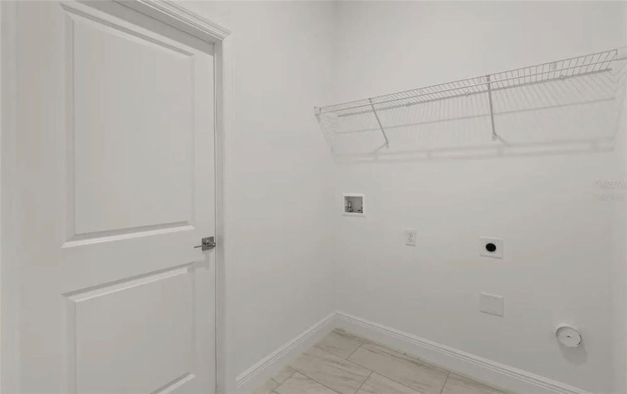 6926 N Elkcam Blvd - Photo 7 of 20