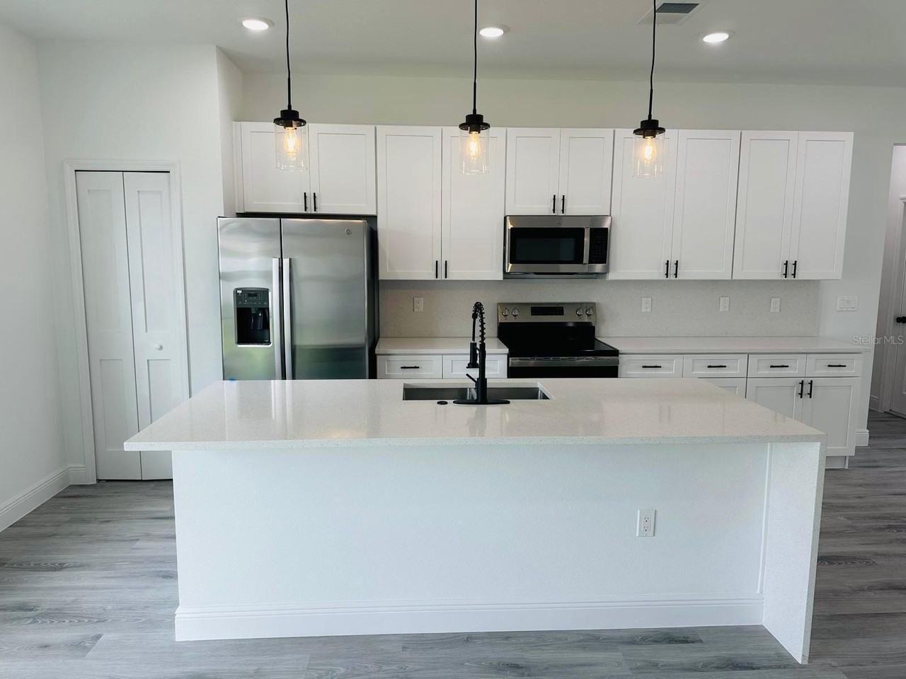 3781 Sw 131st Place Rd - Photo 6 of 41