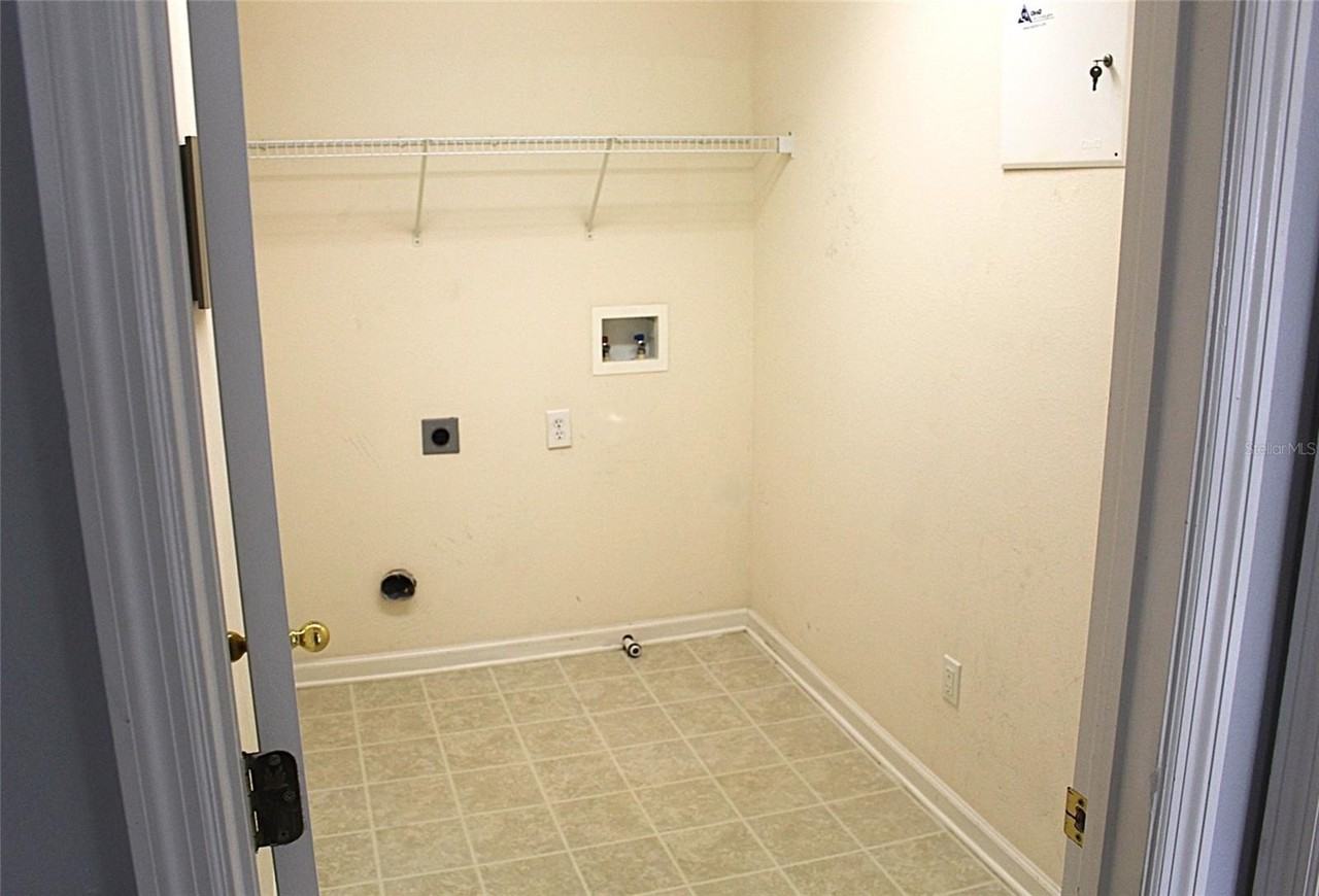 10725 Cypress Trail Dr - Photo 6 of 24