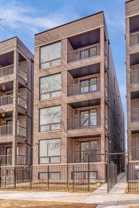 4742 S Michigan Ave #3W - Photo 1 of 1