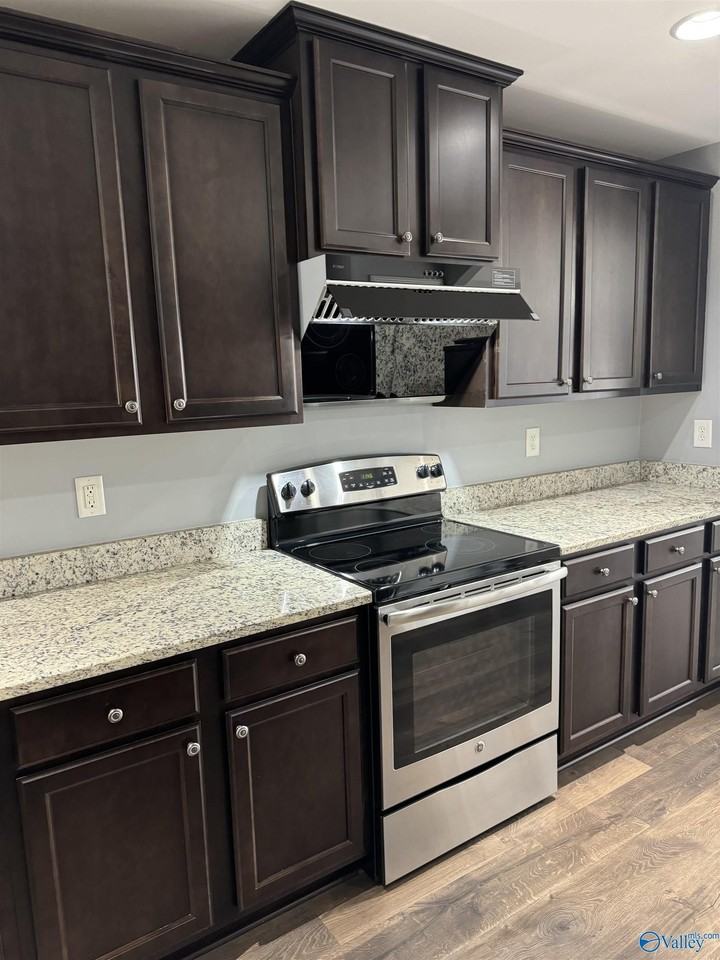 600 Cove Water Ln Nw - Photo 4 of 25