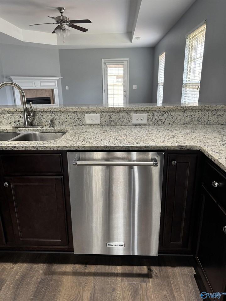 600 Cove Water Ln Nw - Photo 5 of 25