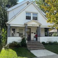 featured image of 416 2nd St