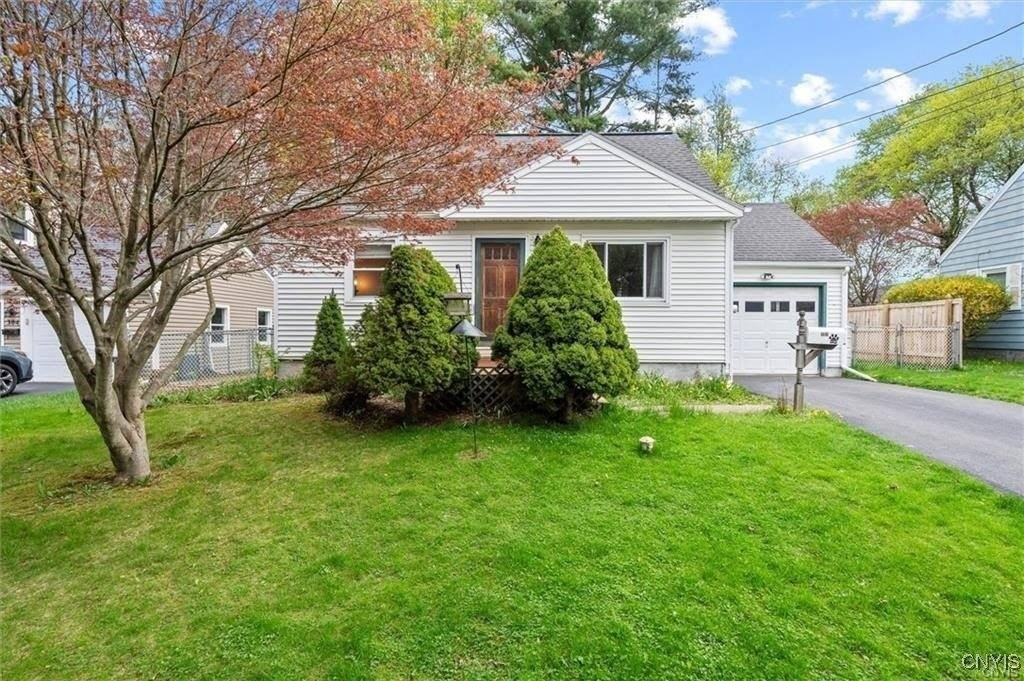 302 Twin Elms Ln - Photo 2 of 21