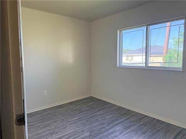 176 Elaine Drive - Photo 5 of 16