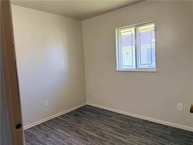 176 Elaine Drive - Photo 7 of 16