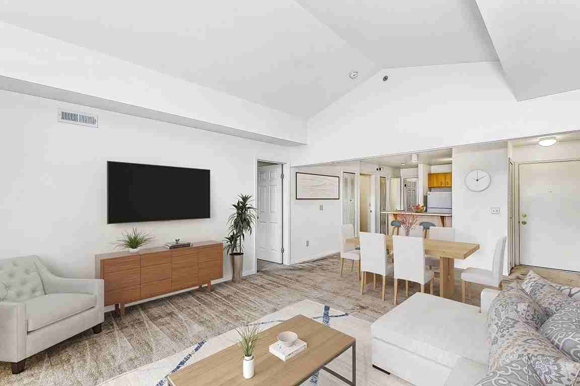 Fieldstream Apartment Homes - Photo 3 of 46