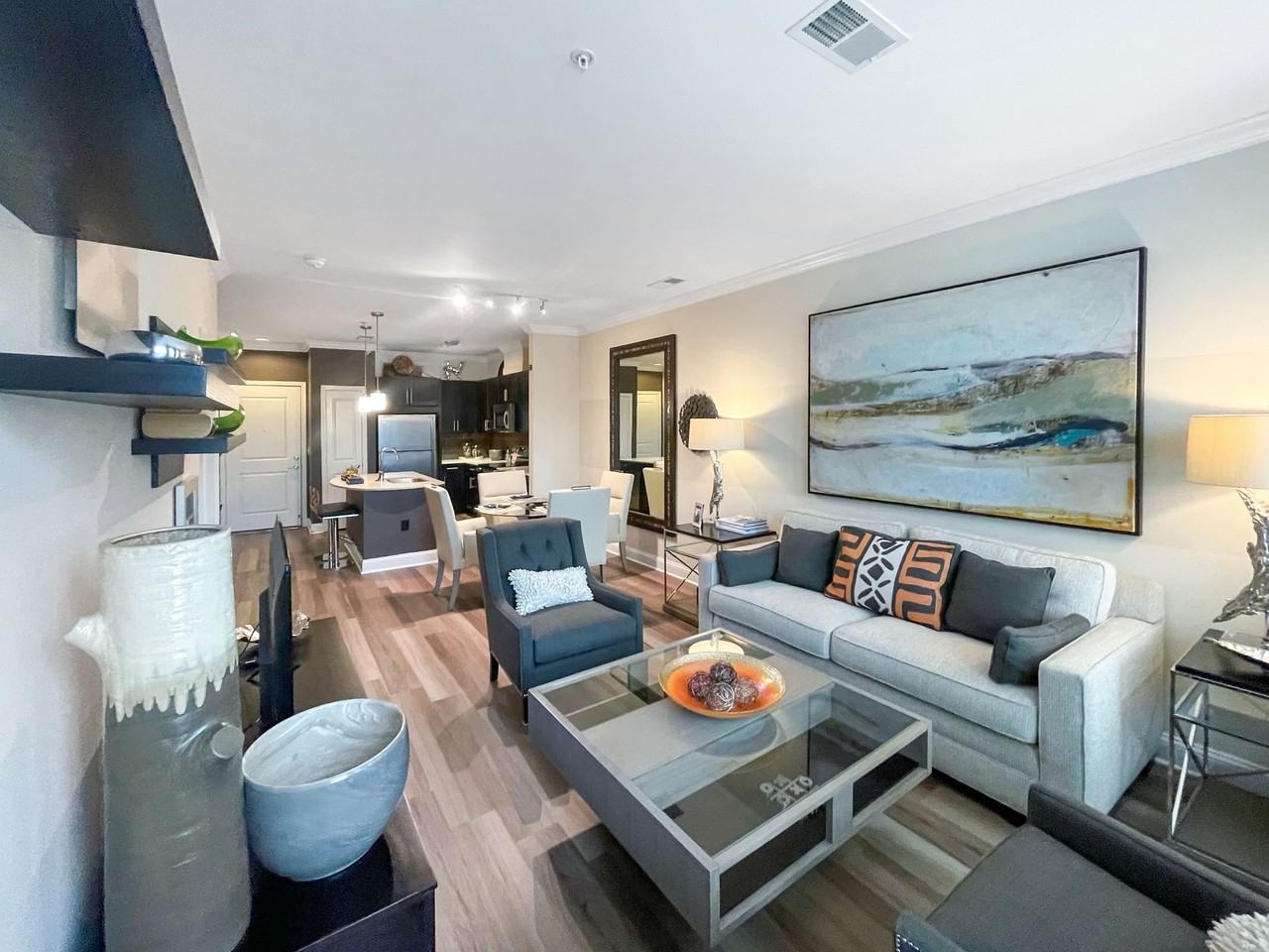 Gables Centerpointe - Photo 4 of 17