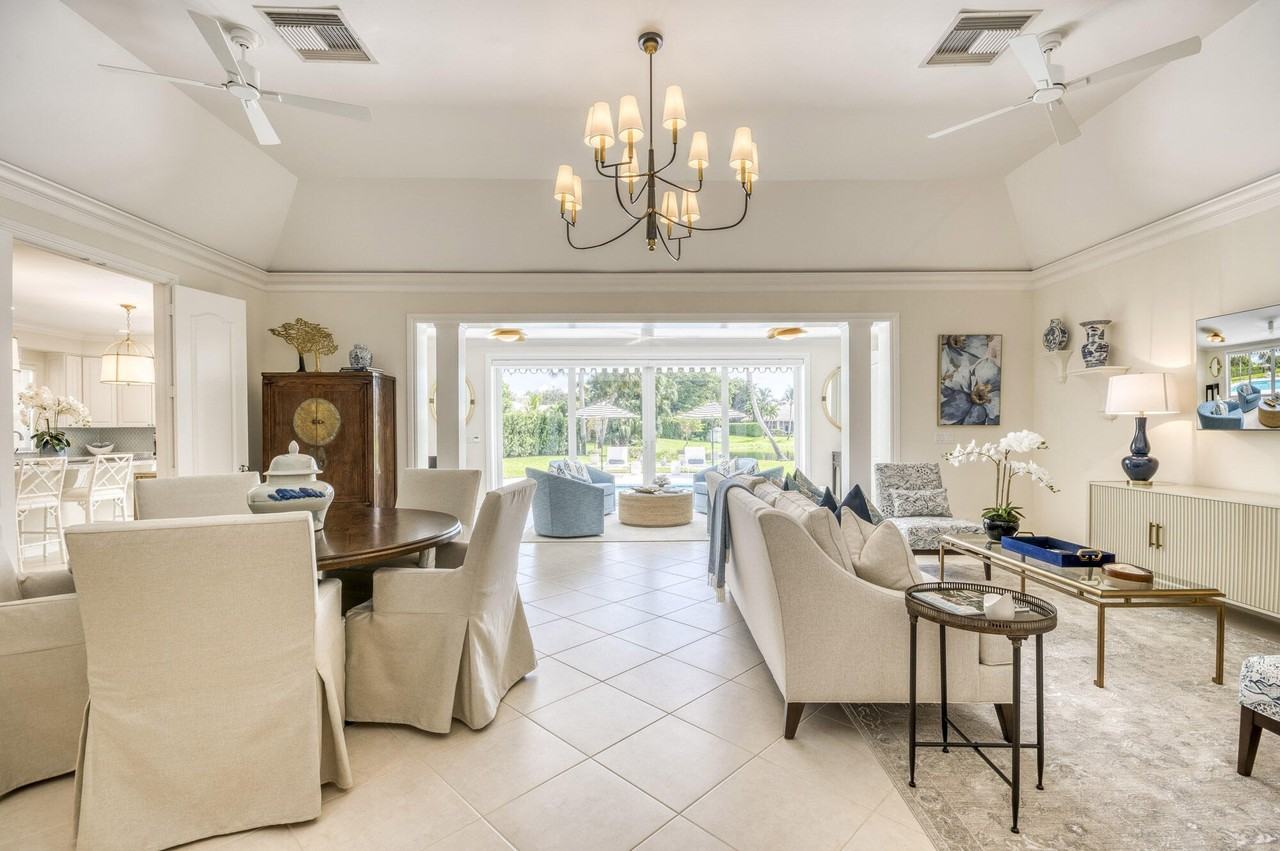 10182 Se Acorn Way - Photo 4 of 38