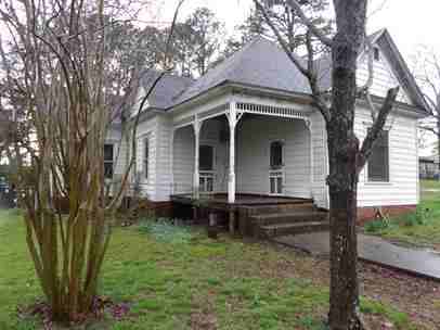 505 Avenue 2 Ne - Photo 2 of 2