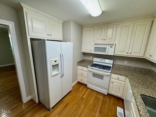 4124 Battle Field Dr - Photo 5 of 27