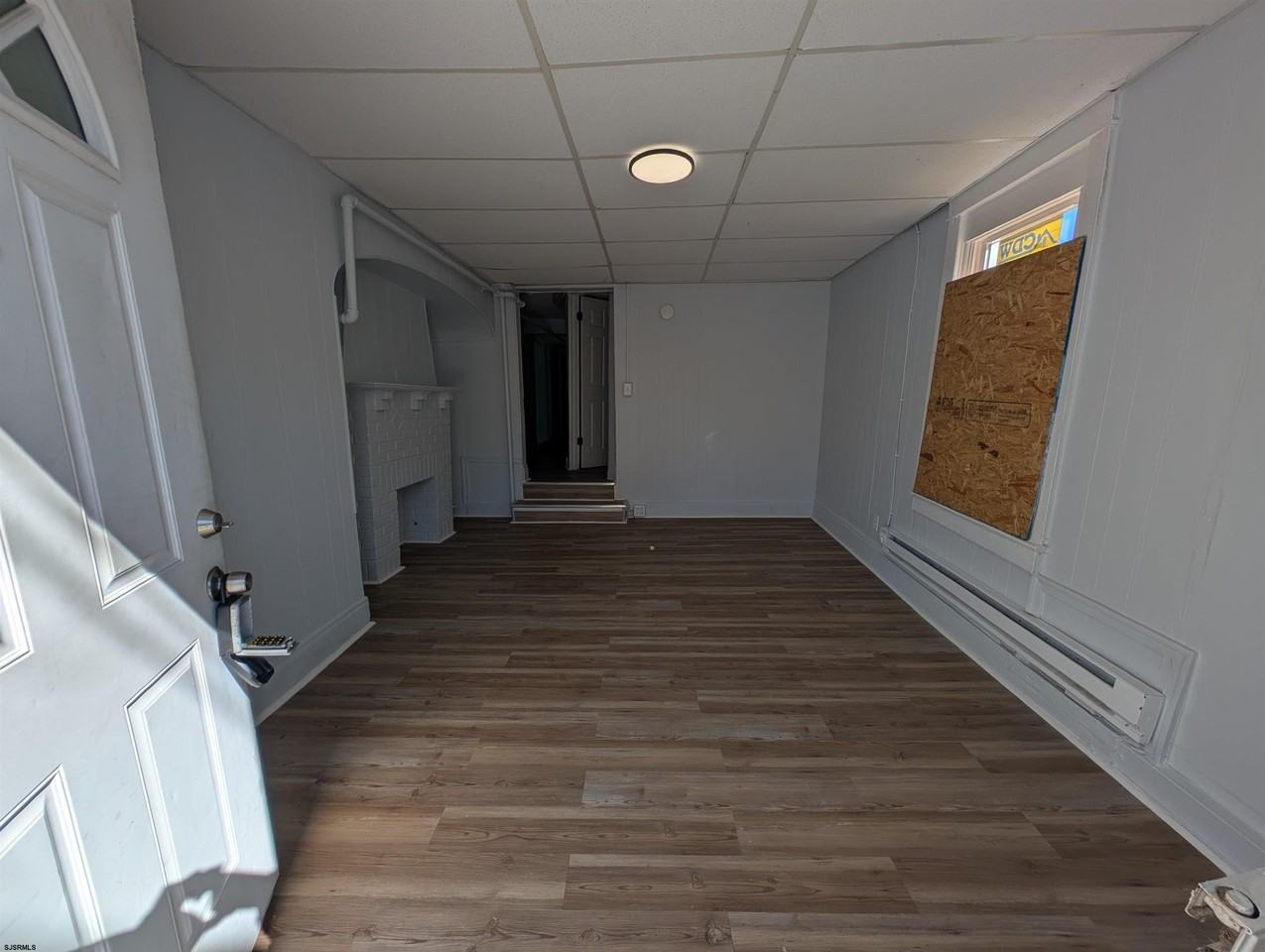 513 N Indiana Ave - Photo 5 of 20