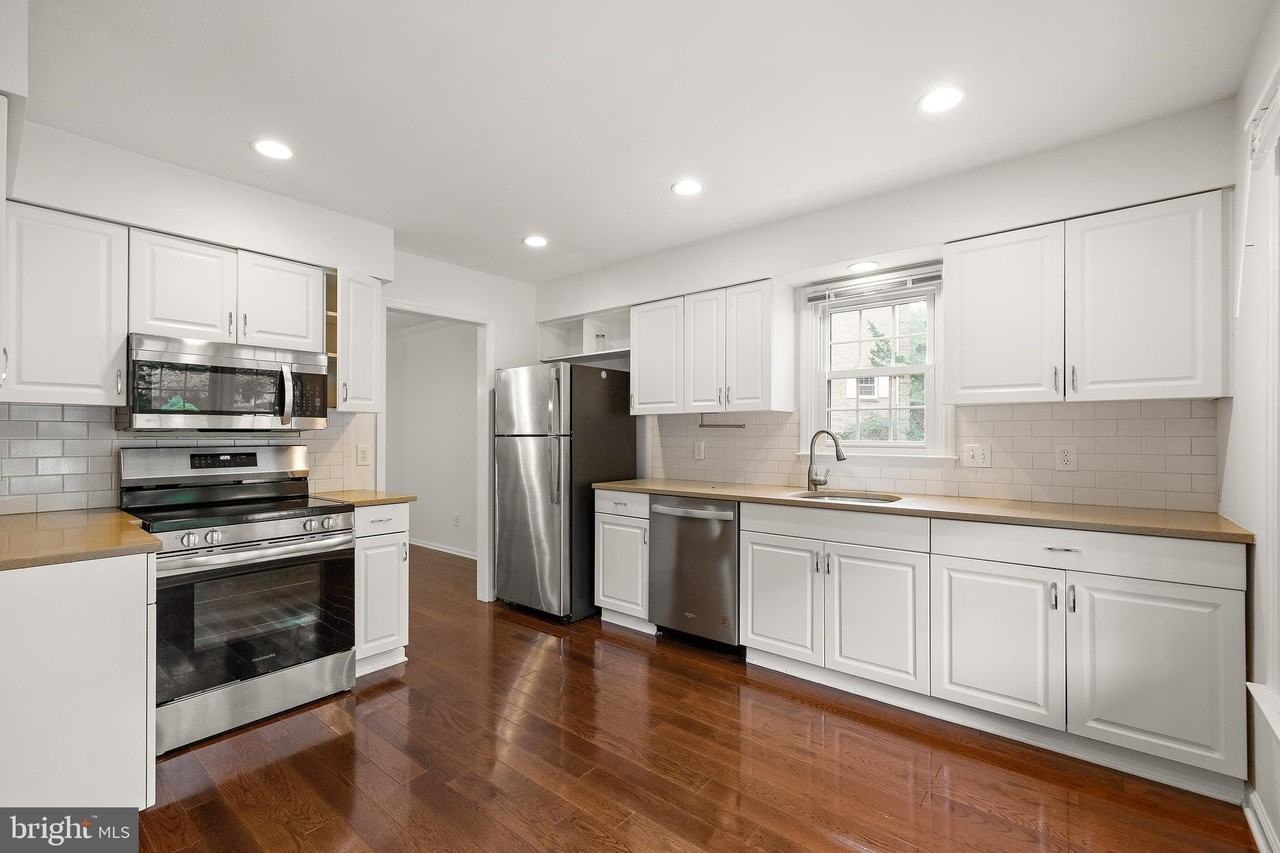 839 Stockbridge Dr - Photo 6 of 21