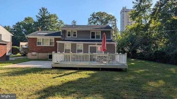 412 Goucher Boulevard - Photo 3 of 20