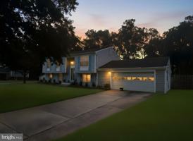 featured image of 10300 Musket Ct