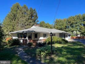 1407 Spackman Ln - Photo 1 of 1