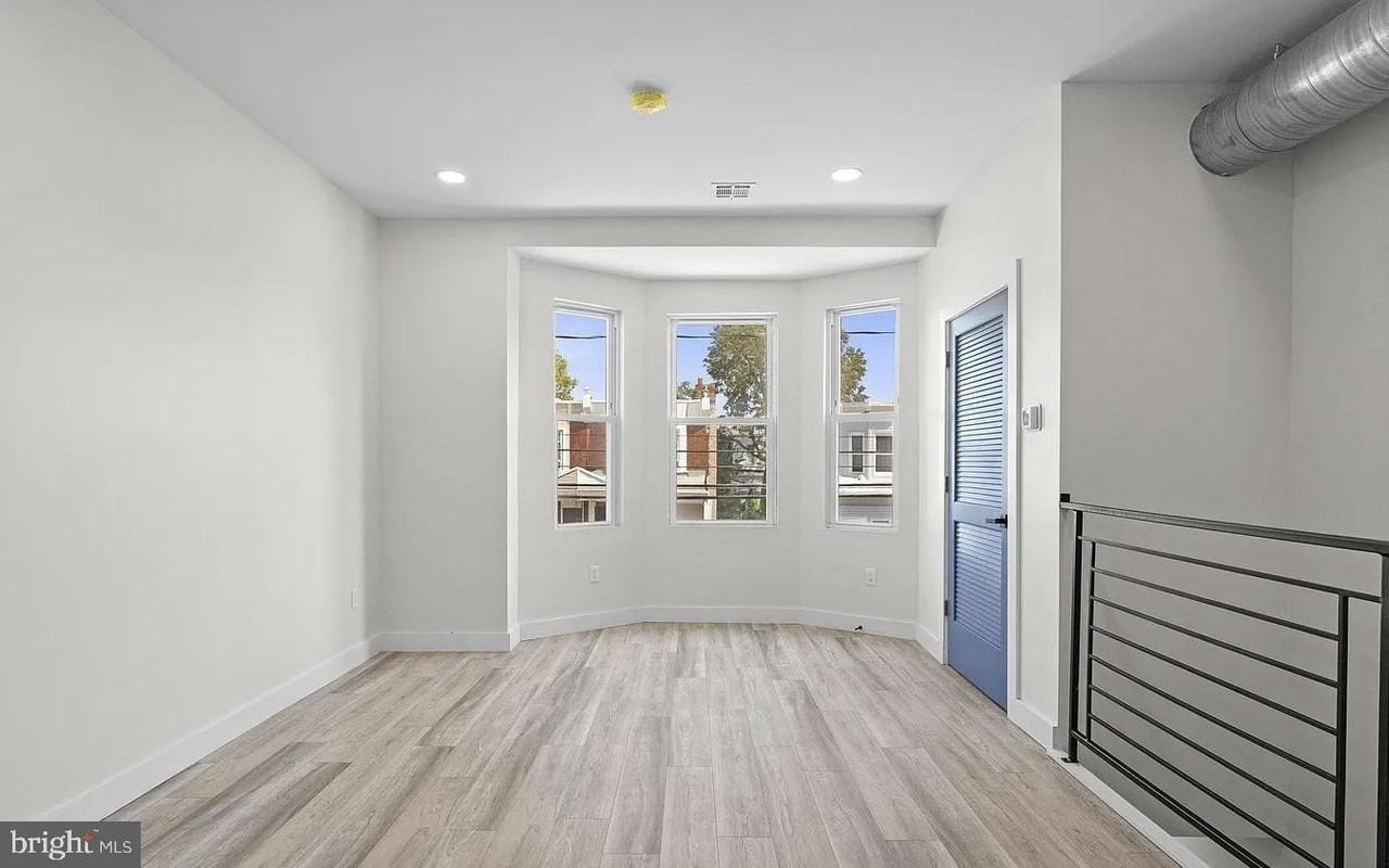 6030 Sansom St - Photo 2 of 16