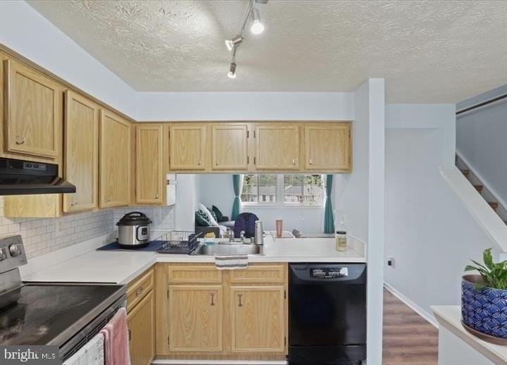 1654 Devil Ln - Photo 5 of 21