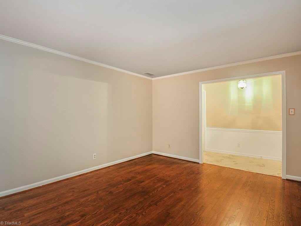 6 Covent Garden Ct - Photo 7 of 40