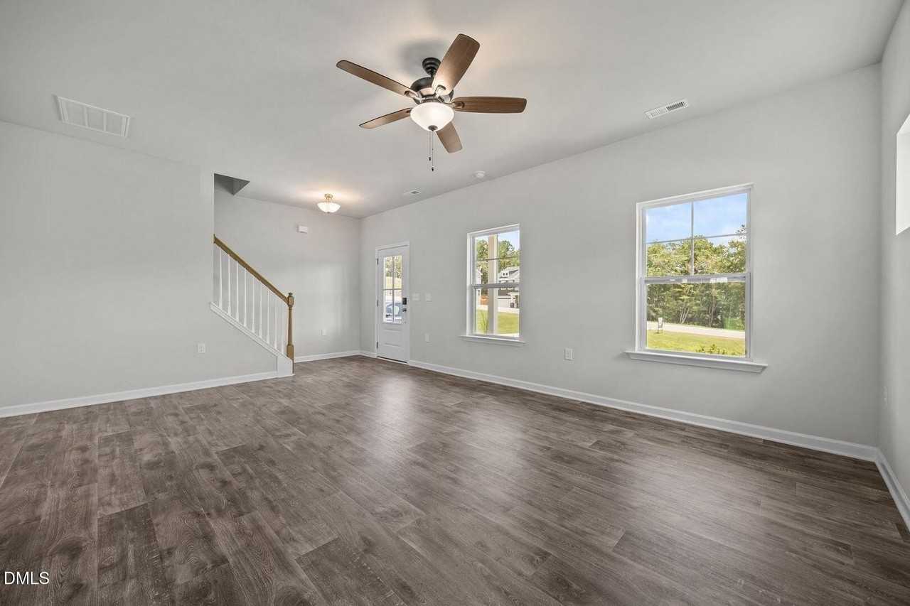 200 Beacon Hill Rd - Photo 6 of 32