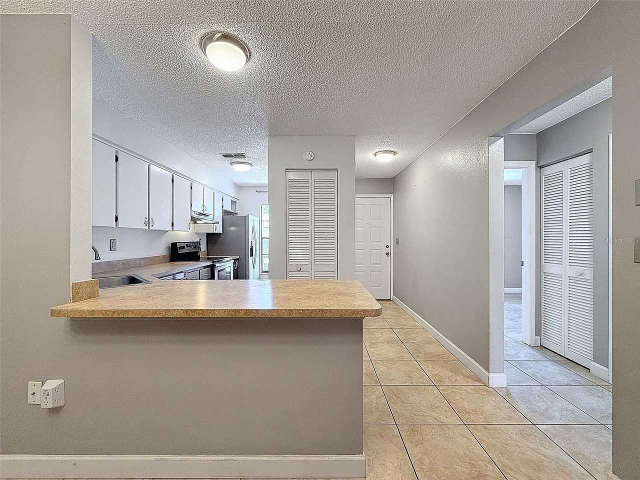 7116 Barclay Ave #B - Photo 6 of 31