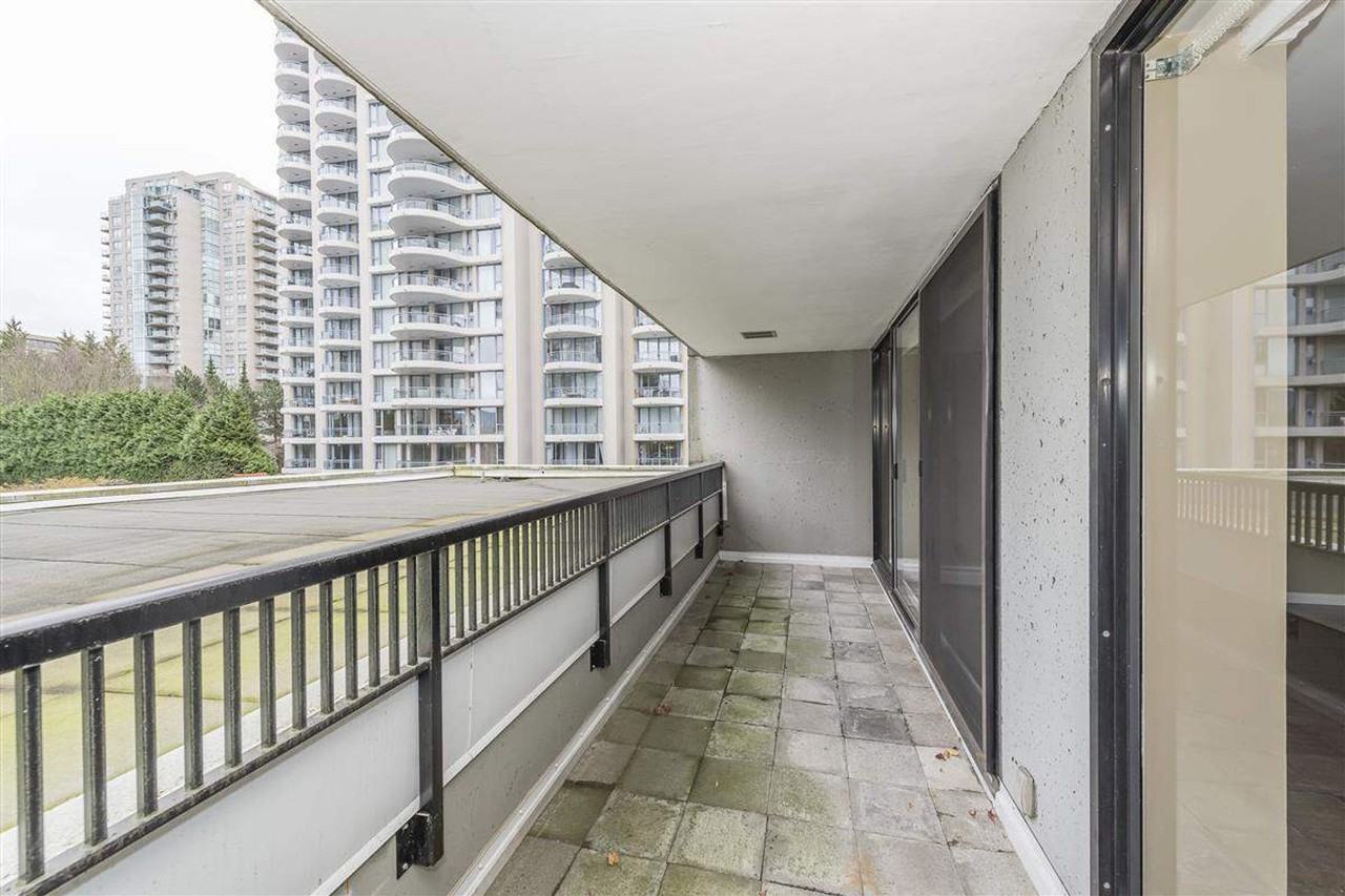 710 Seventh Avenue #105 - Photo 4 of 17