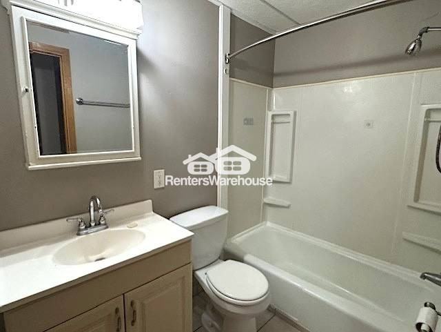 10840 Rockford Rd #203 - Photo 6 of 16